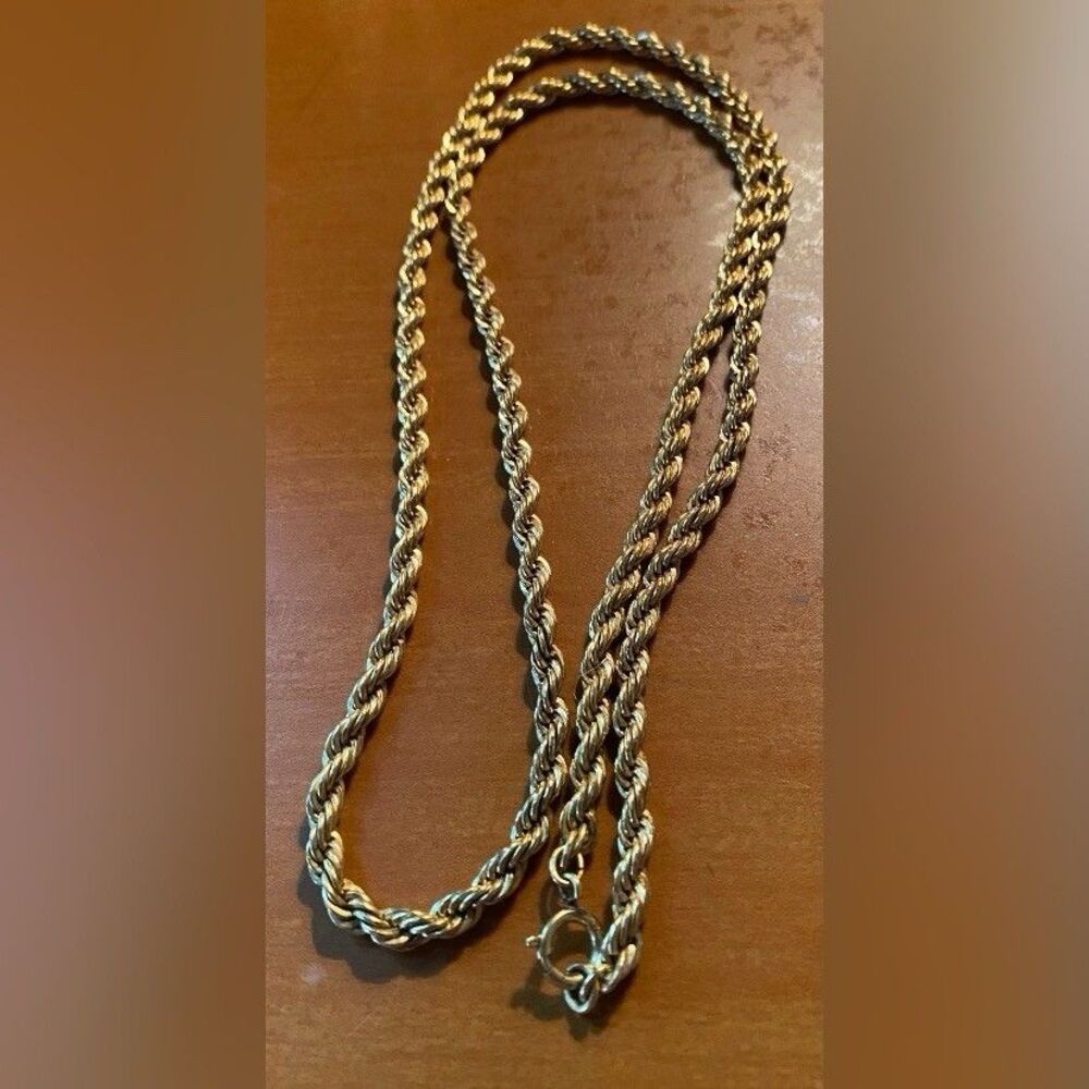 Women’s Necklace Gold Tone Rope Chain 32”